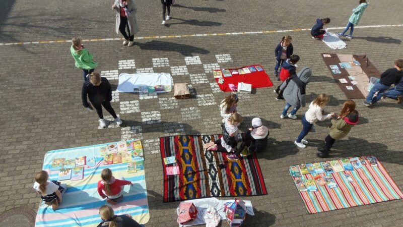 Bücherflohmarkt An Der Drei-Franken-Schule